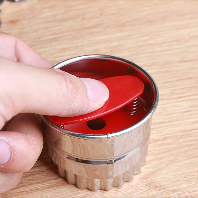 Stainless steel vegetable and fruit cutter